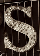 Wall_Art_Alphabet_Photography_Art_ 1990